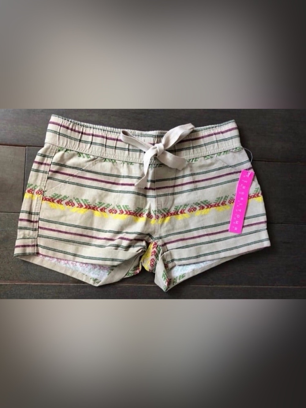 Tinseltown shorts